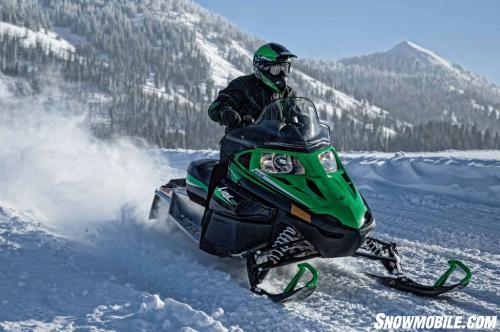 2015 Arctic Cat Lynx 2000 Action