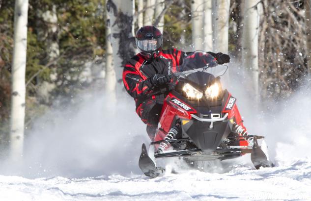 2015 Polaris 550 Indy Action