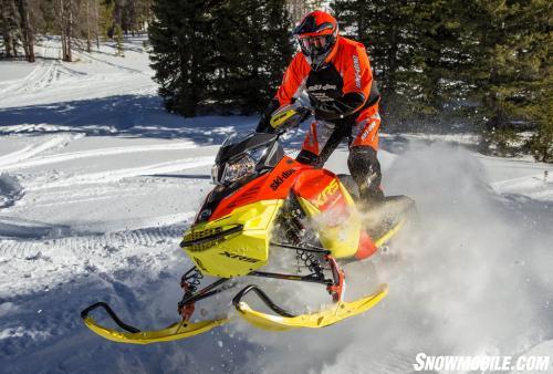 2015 Ski-Doo Renegade XRS 800 ETEC Action Front