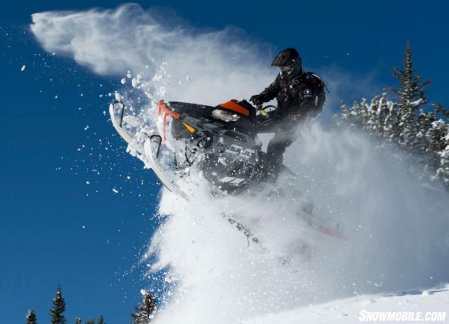 2015 Polaris 800 RMK Assault Action Jump