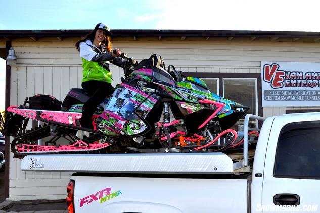 Oregon Ladies Ride Pink Hawk 3