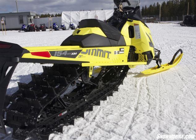 2016 Ski-Doo Summit X T3 154 Rear View