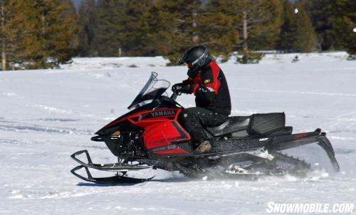 2016 Yamaha Viper S-TX 137 DX Acceleration