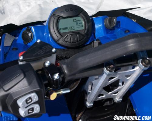 2016 Arctic Cat Bearcat 3000 LT Gauges