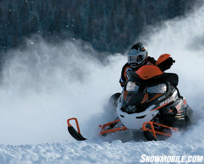 Arctic Cat’s new for 2009 F6 Sno Pro grips the snow with newfound bite.