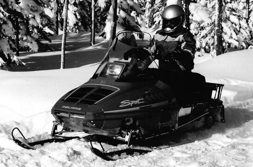 With its extra long 141-inch track the Indy Sport GT could float easily over powder. 1990 Polaris Indy Sport GT