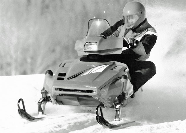 Yamaha’s Phazer II carried Telescopic Strut Suspensions into the 1990s. Yamaha Phazer II