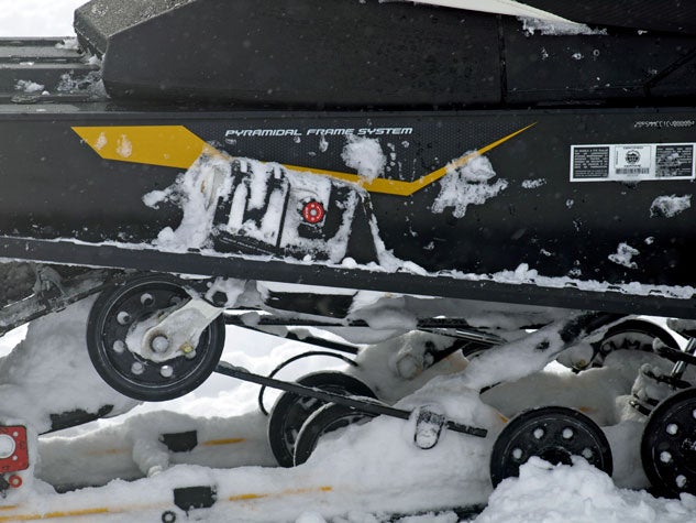 Ski-Doo MXZ TNT 1200 4-TEC rMotion