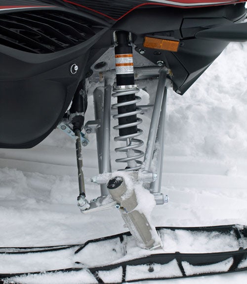 With electric power steering assisting the Yamaha Vector’s wishbone front suspension, riders can maneuver easily through tight trails. Yamaha Vector Front Suspension