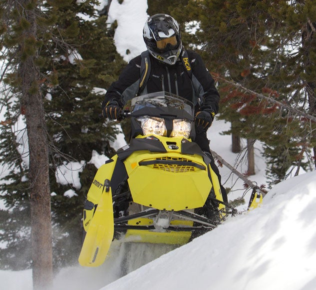 2016 Ski-Doo Summit