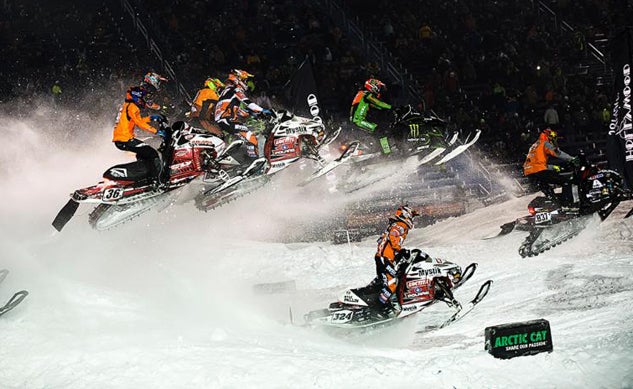 Snocross Action from Chicago