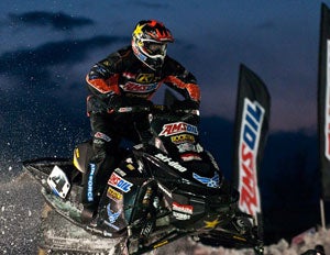 Robbie Malinoski fought through windy conditions to win Friday night's Pro Open main event. Robbie Malinoski ACSS Eastern Nationals