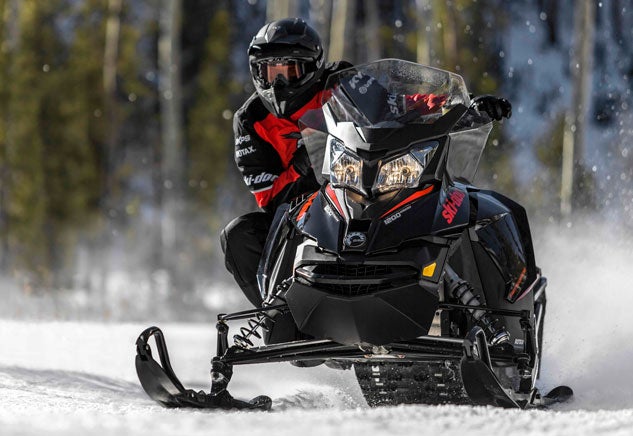 2016 Ski-Doo Renegade Adrenaline Front