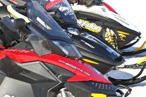 Rent a snowmobile in Ontario