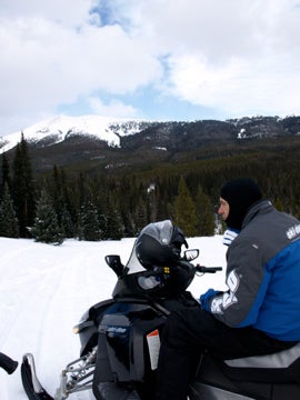 Snowmobile Ride Break