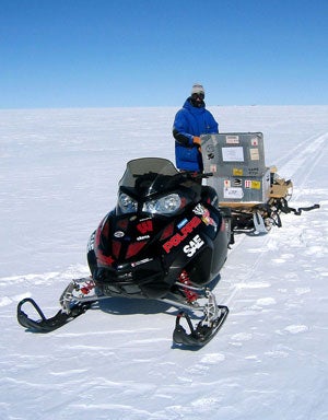 Ethan Brodsky of the University of Wisconsin-Madison with the Bucky EV at an NSF arctic research station in Greenland.